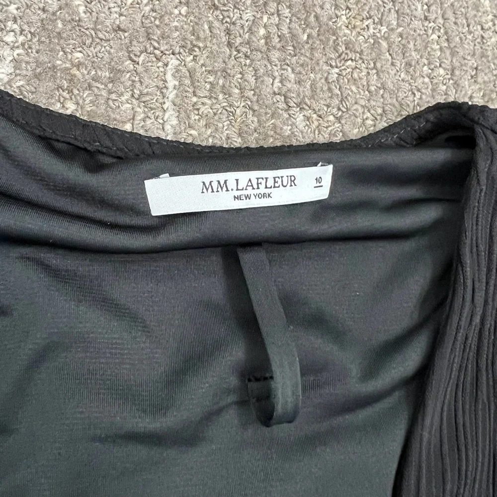 MM Lafleur New York Black Pleated Jersey Wrap Devlin Midi Dress Black Size 10 - Picture 4 of 9